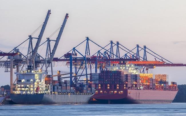 Container port shipment project