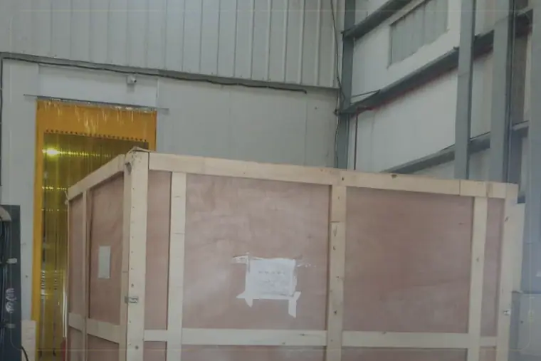 Container port logistics for Oman project delivery coordination from China